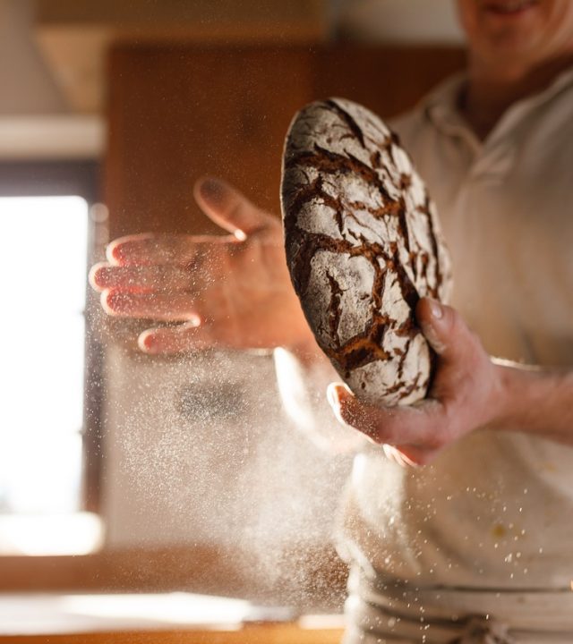 baker, bread, bake-4840960.jpg